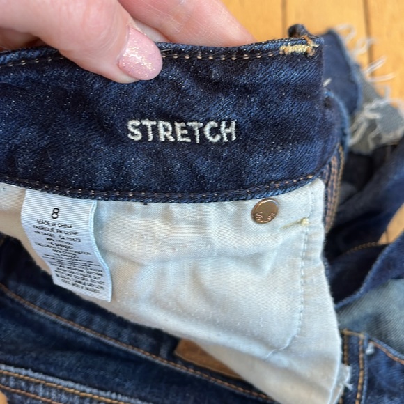 AMERICAN EAGLE leather braided hip, distressed hem stretch shorts. Size 8. EUC. - Picture 8 of 11